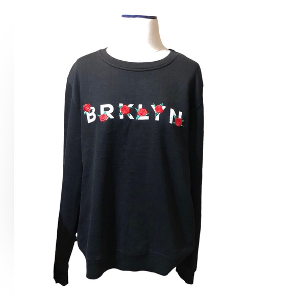 Brooklyn Cloth Other - BROOKLYN CLOTH Unisex Embroidered Roses BRKLYN Sweatshirt
